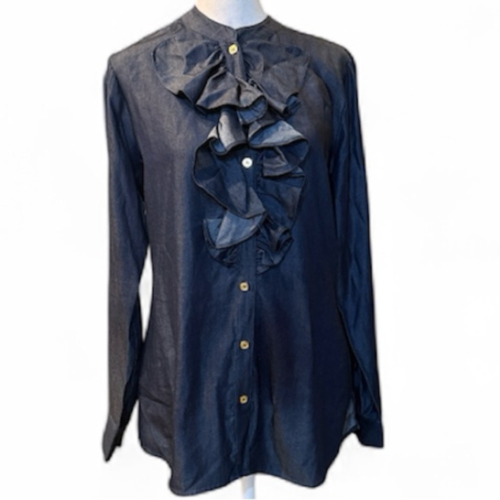 C. Wonder Woman's Ruffle Chambray Button-Down Blouse Gold Buttons Size 4